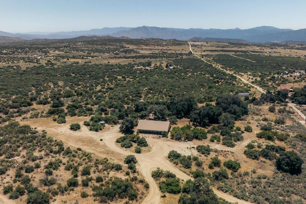 Вилла Country Cowboy Hot Tub Hideaway On 20 Acres Боррего-Спрингс Экстерьер фото